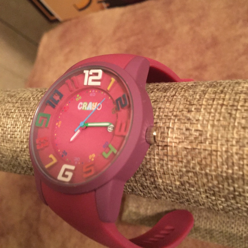 CRAYO FUCHSIA NWOT AUTHENTIC SOFT SILICONE COLORFUL DESIGN WATCH